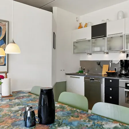 Lägenhet Bad, Lejl 7